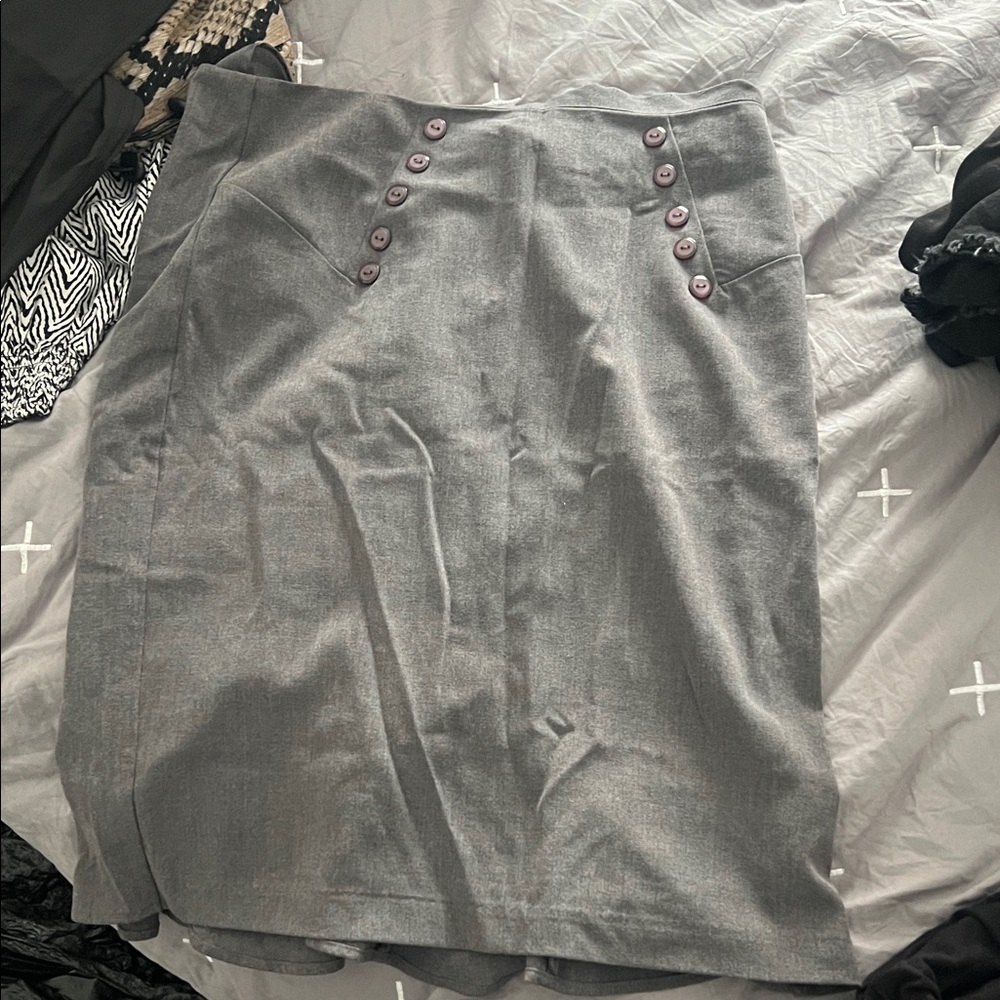 Byer California Charcoal Button-Detail Pencil Skirt